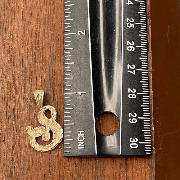 Vintage 925 Sterling Silver Cursive S Letter Initial Textured Pendant Charm - Picture 4 of 4